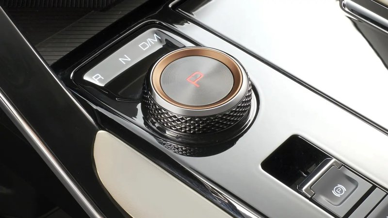 Поворотный переключатель с гальваническим покрытием